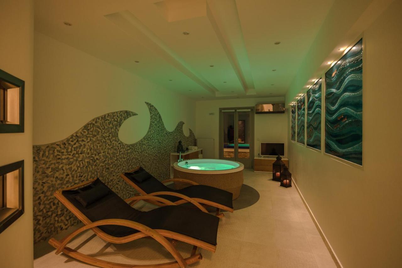 אימרוביגלי Santorini Grand Luxury Villas מראה חיצוני תמונה