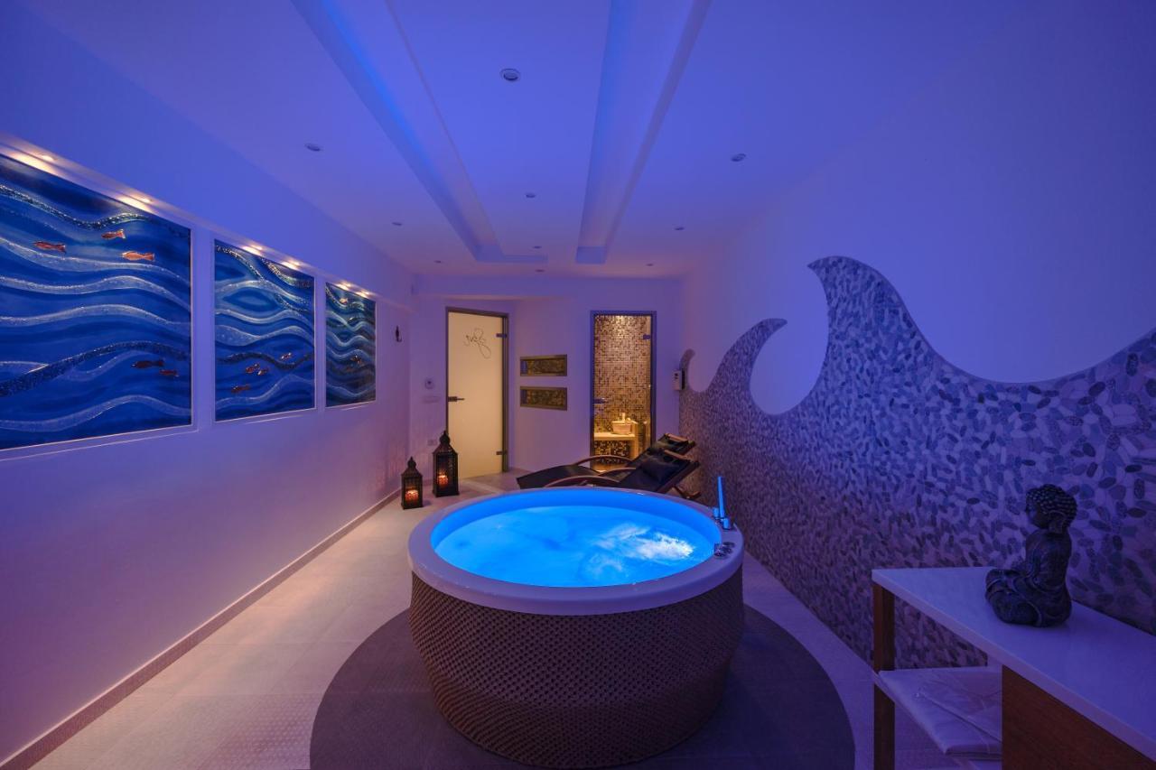 אימרוביגלי Santorini Grand Luxury Villas מראה חיצוני תמונה